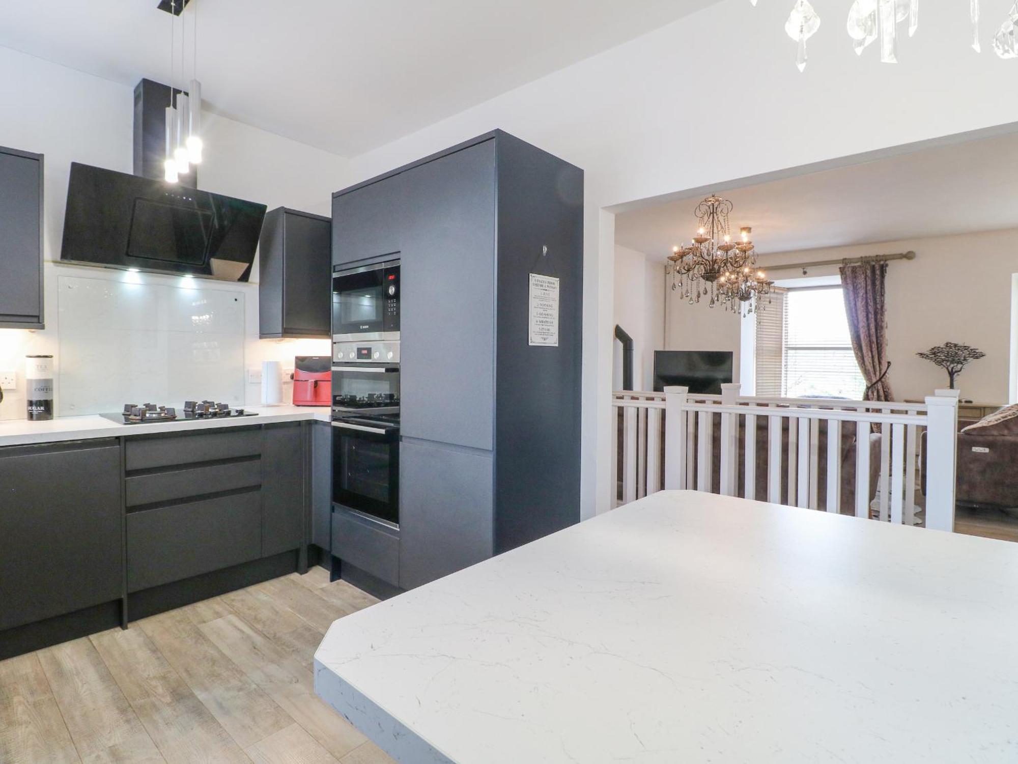 Matlock Maisonette Eksteriør billede